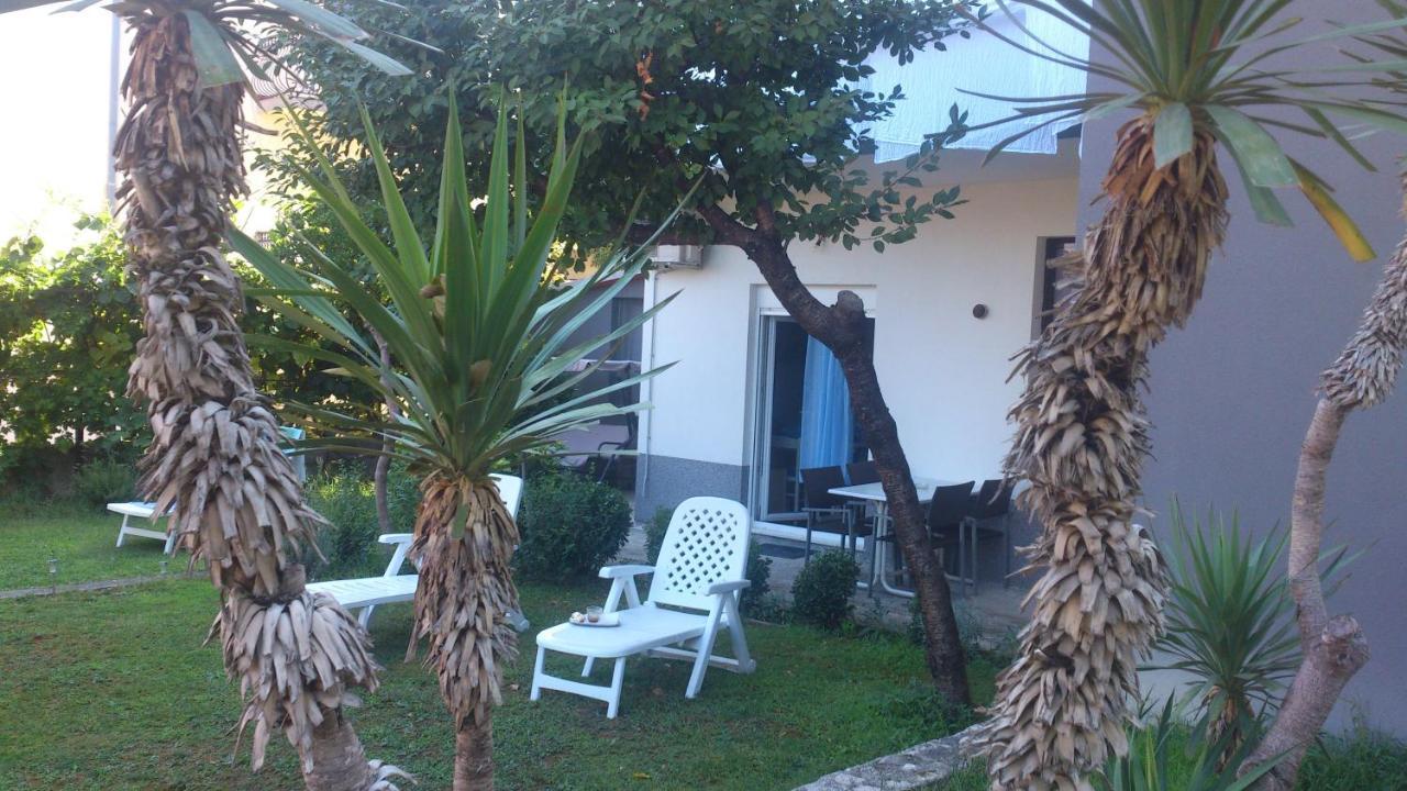 Apartments Villa Ivanka Подстрана Екстер'єр фото