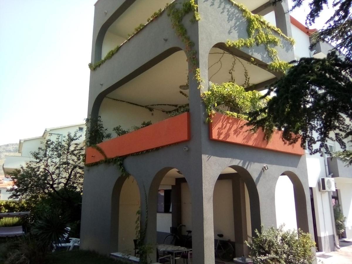 Apartments Villa Ivanka Подстрана Екстер'єр фото