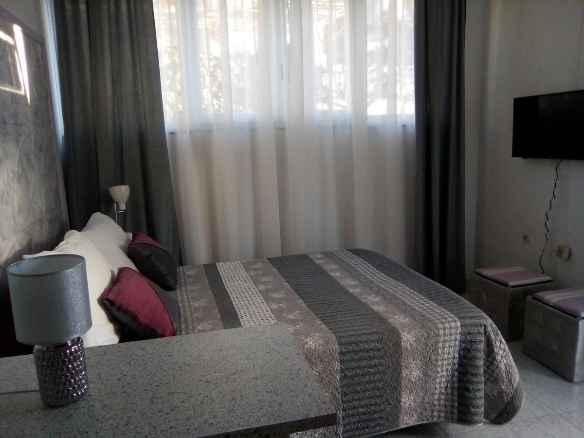 Apartments Villa Ivanka Подстрана Екстер'єр фото