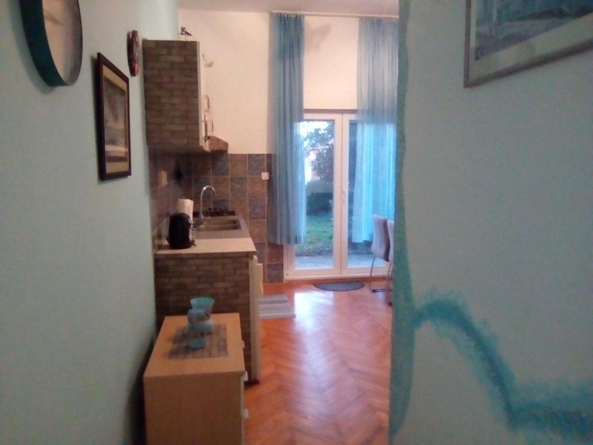 Apartments Villa Ivanka Подстрана Екстер'єр фото