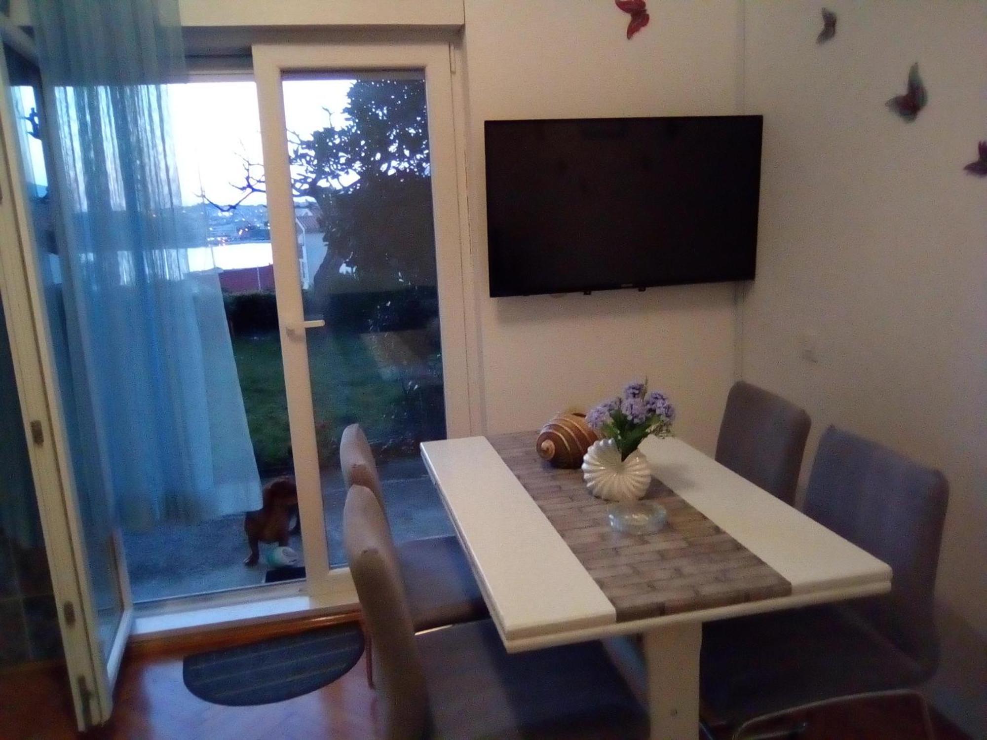 Apartments Villa Ivanka Подстрана Номер фото